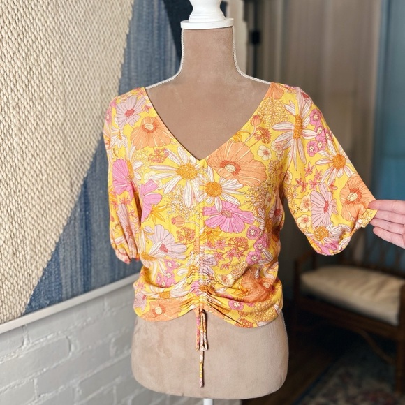 H&M Tops - H&M Retro Orange and Pink Floral Puff Sleeve Blouse